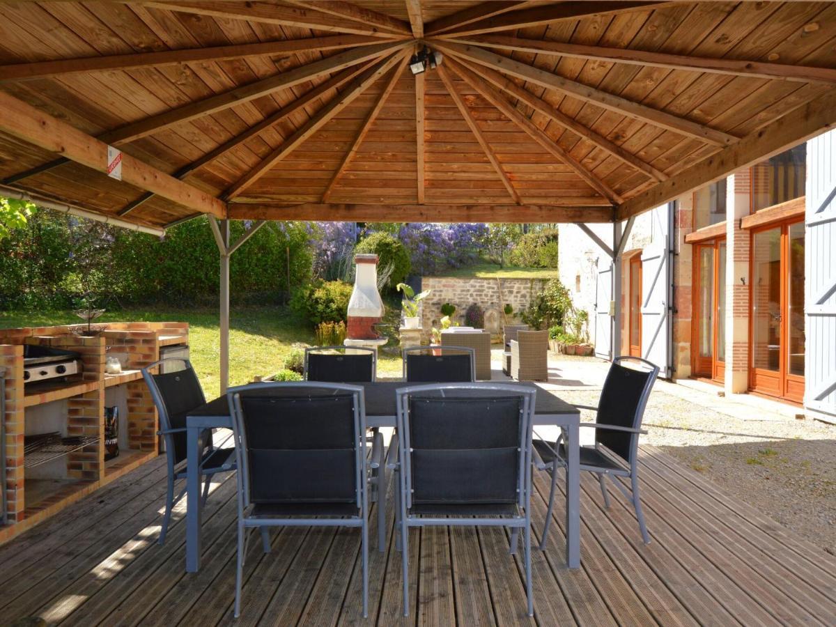 Charming Holiday Home With Pool Lavercantiere Luaran gambar