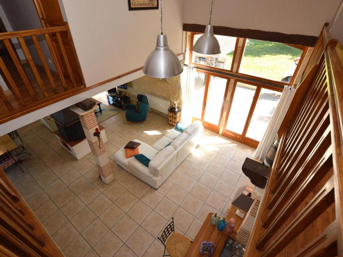 Charming Holiday Home With Pool Lavercantiere Luaran gambar